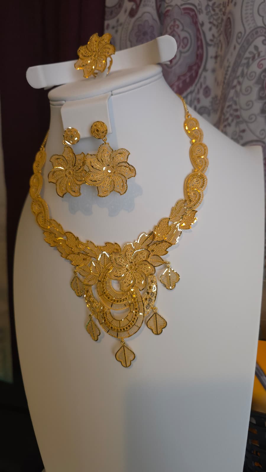 Gold Plated 3 PCS CHOKER SET-N135