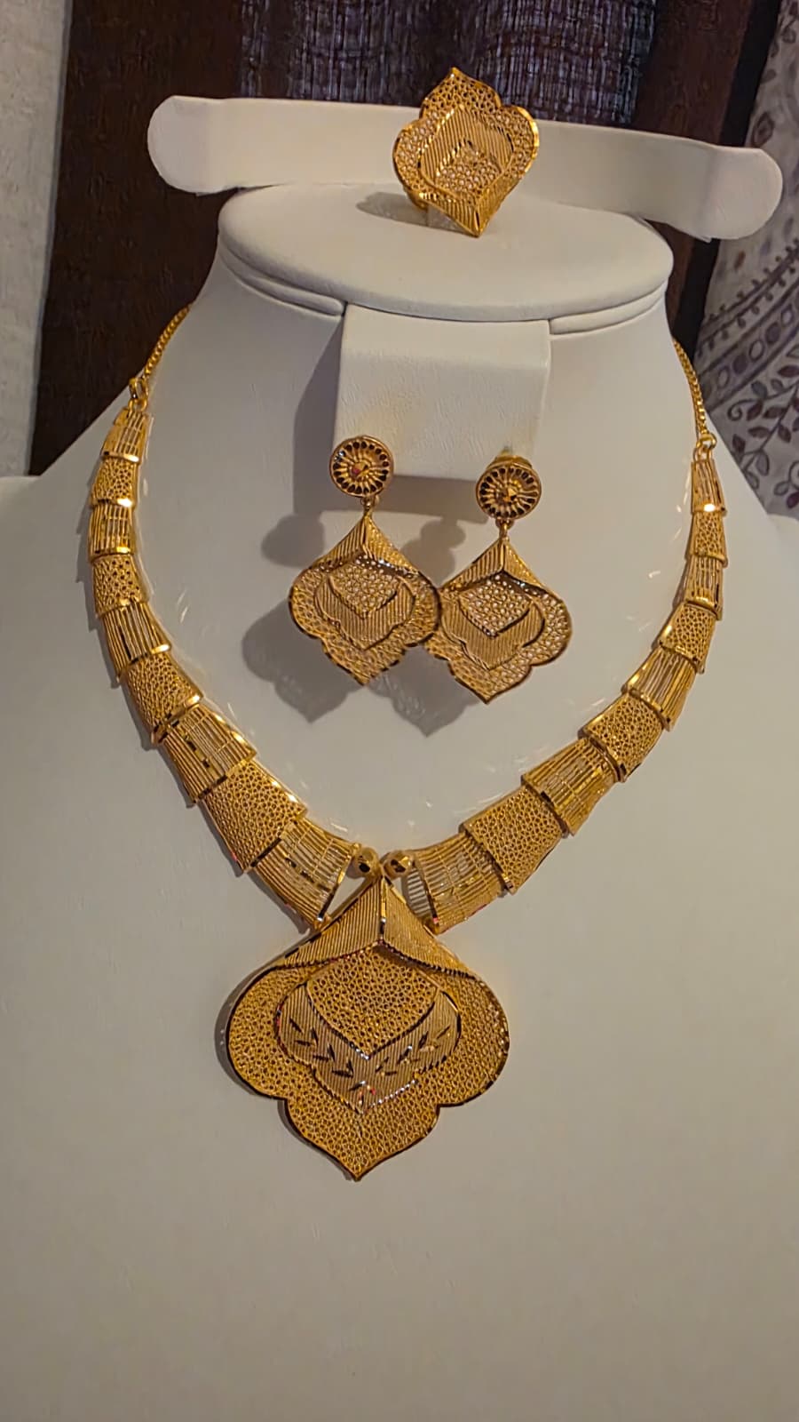 Gold Plated 3 PCS CHOKER SET-N529