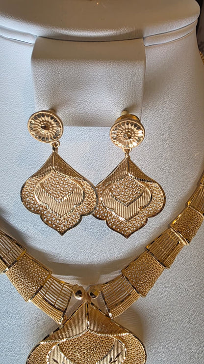 Gold Plated 3 PCS CHOKER SET-N529