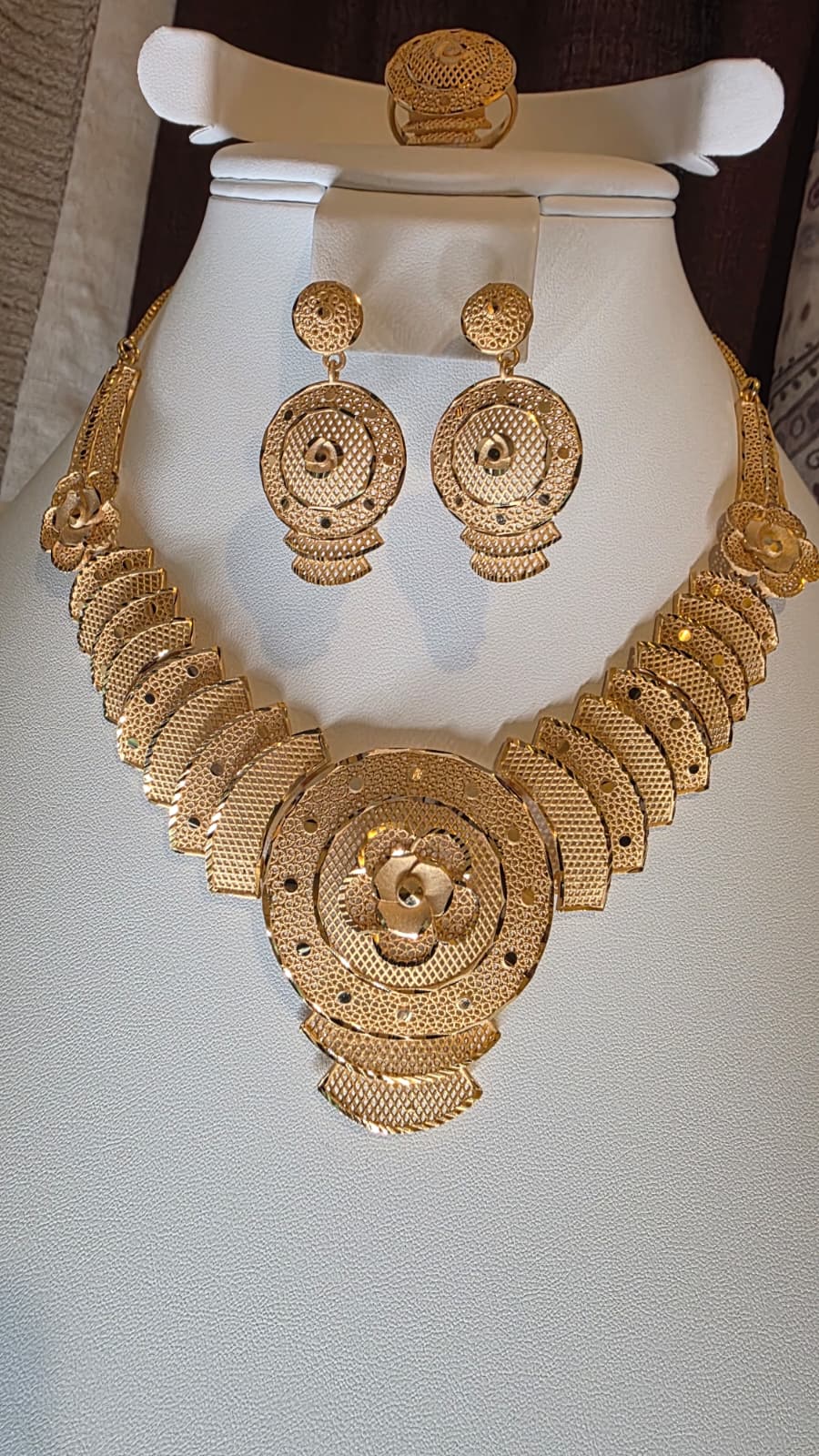 Gold Plated 3 PCS CHOKER SET-N543