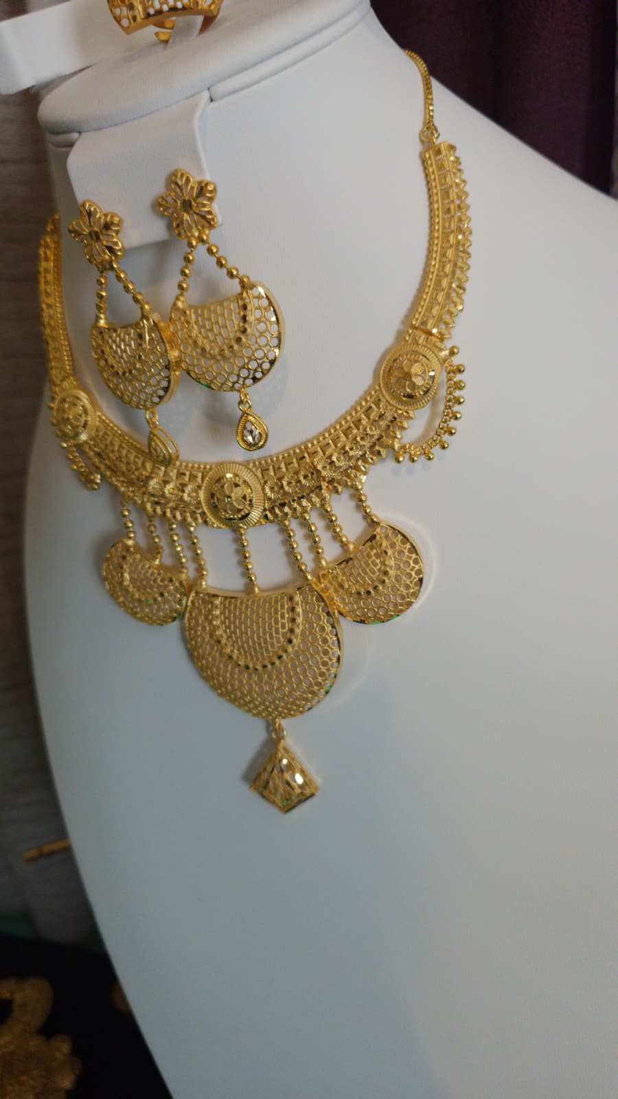 Gold Plated 3 PCS CHOKER SET-N563