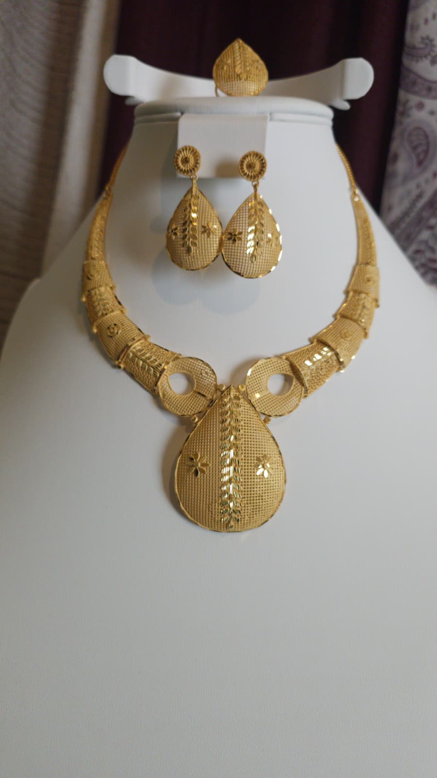 Gold Plated 3 PCS CHOKER SET-N569