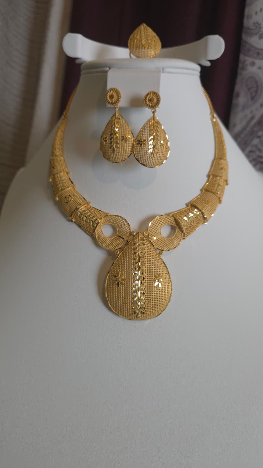 Gold Plated 3 PCS CHOKER SET-N569