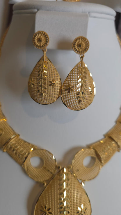 Gold Plated 3 PCS CHOKER SET-N569