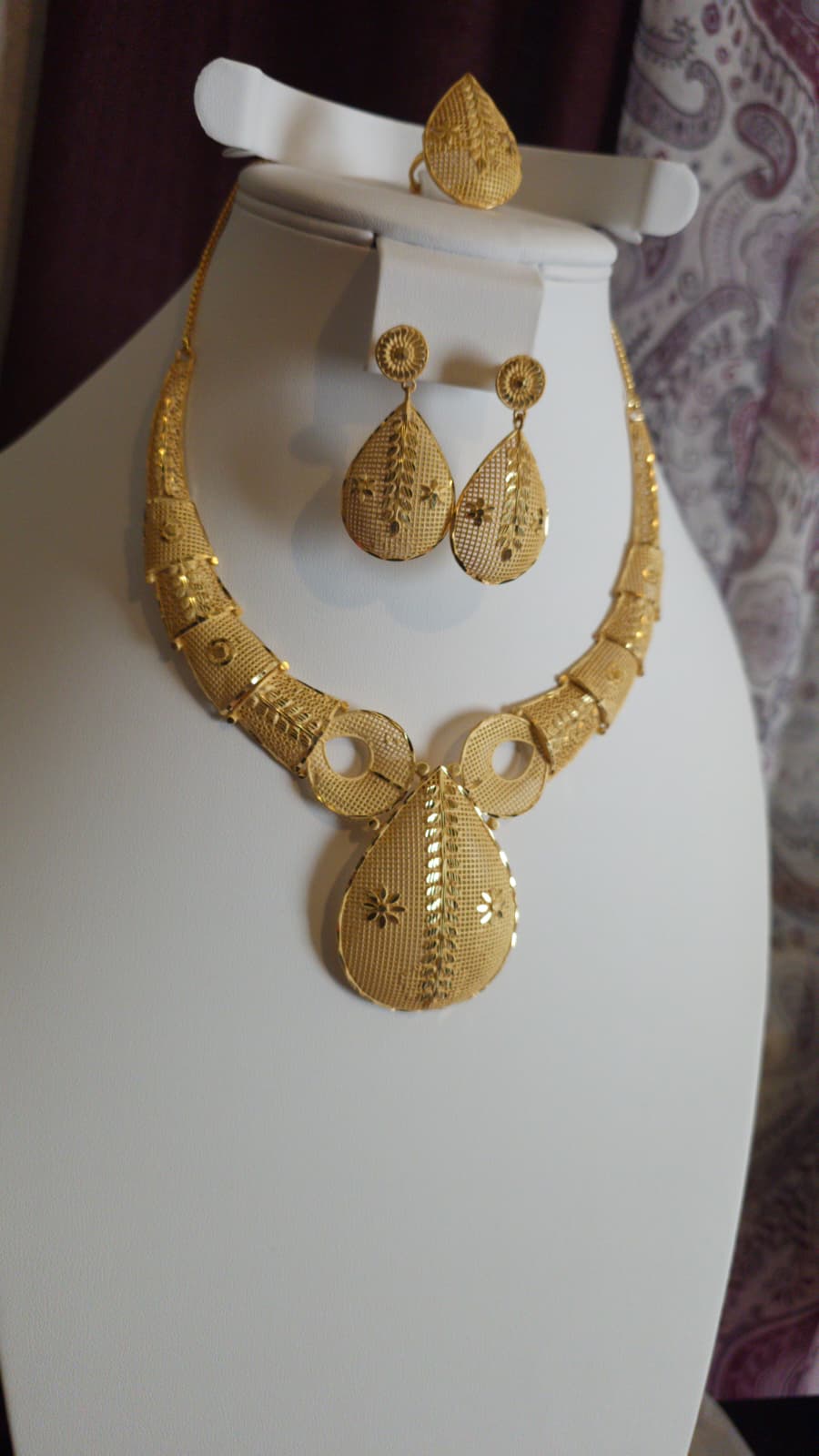 Gold Plated 3 PCS CHOKER SET-N569