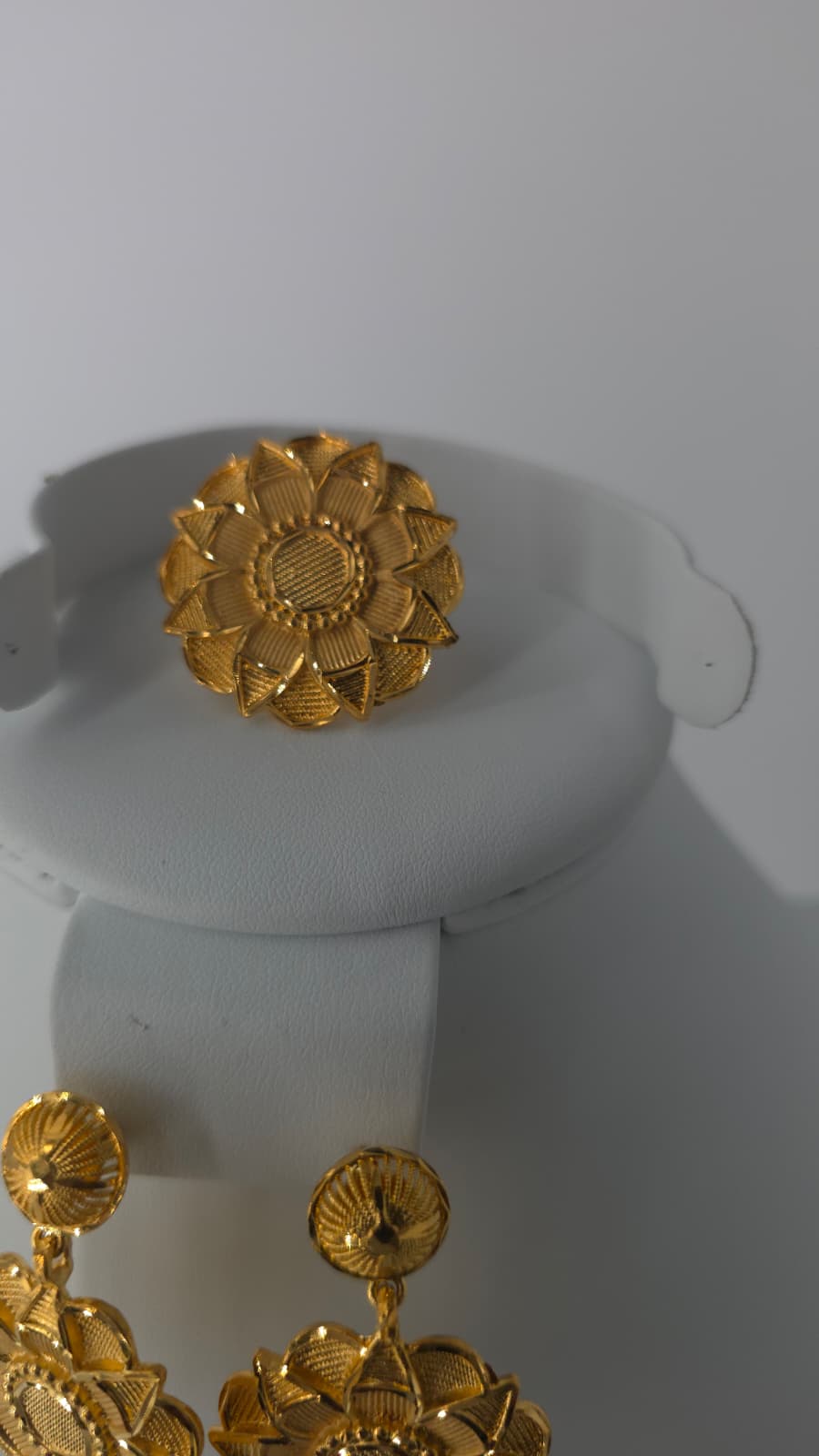 2-Piece Gold-Plated Earrings & Ring Set - E27