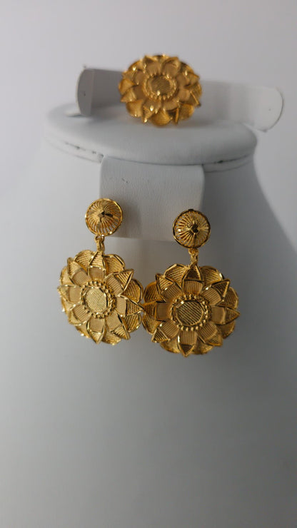 2-Piece Gold-Plated Earrings & Ring Set - E27