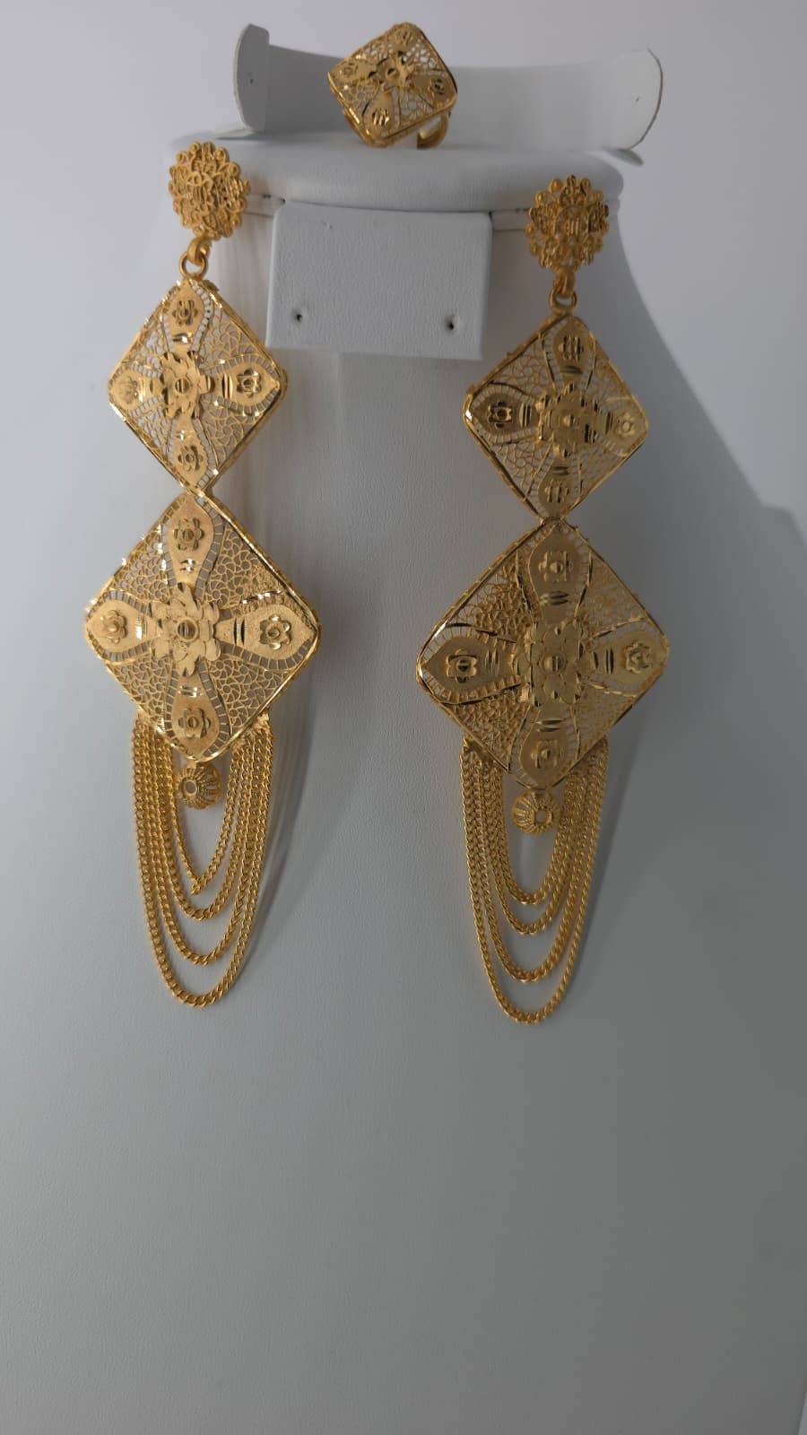 2-Piece Gold-Plated Earrings & Ring Set - E59
