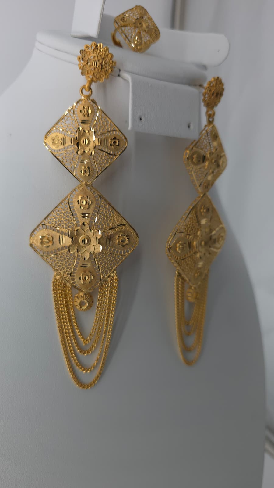 2-Piece Gold-Plated Earrings & Ring Set - E59
