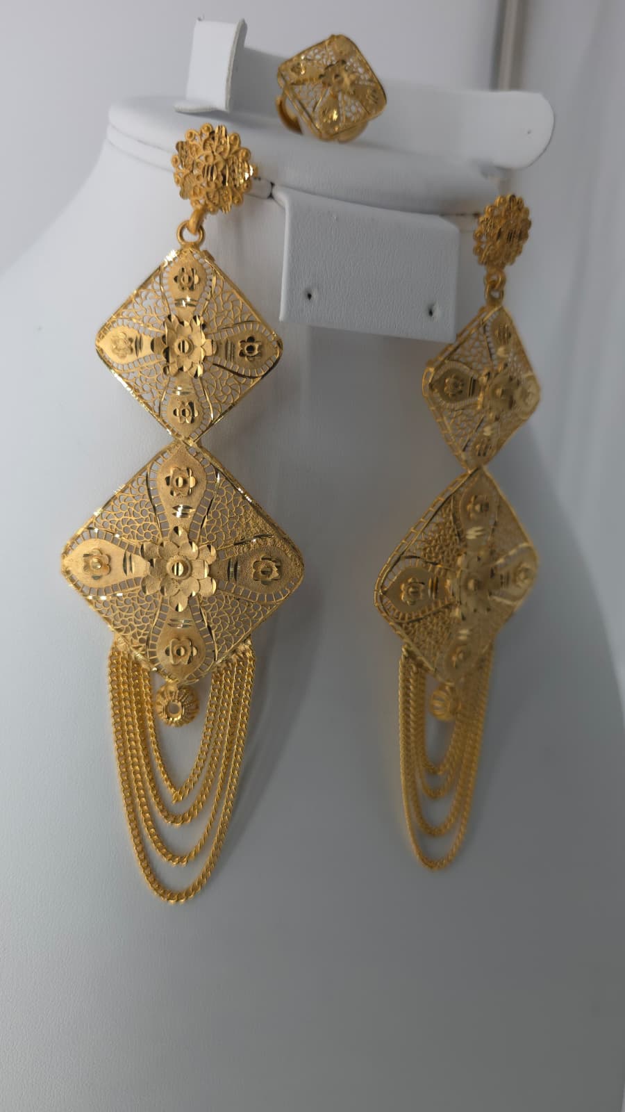 2-Piece Gold-Plated Earrings & Ring Set - E59