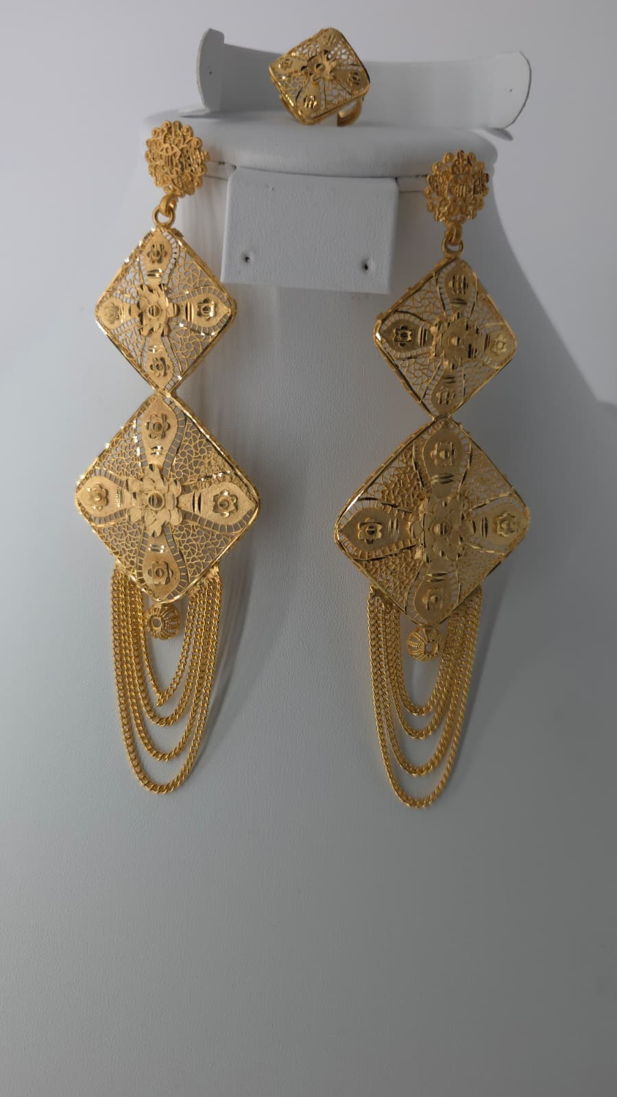 2-Piece Gold-Plated Earrings & Ring Set - E59
