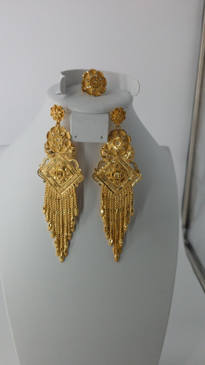 2-Piece Gold-Plated Earrings & Ring Set - E47