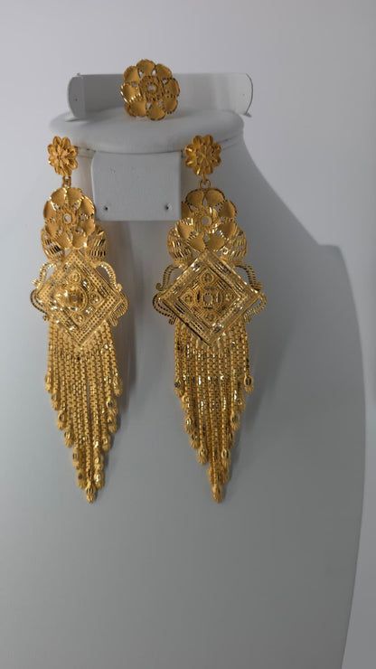 2-Piece Gold-Plated Earrings & Ring Set - E47