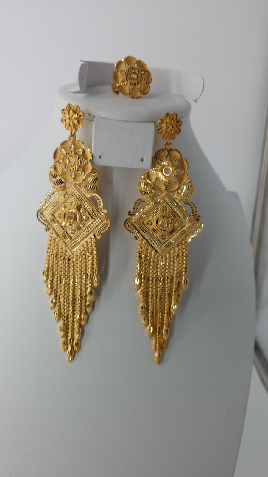 2-Piece Gold-Plated Earrings & Ring Set - E47