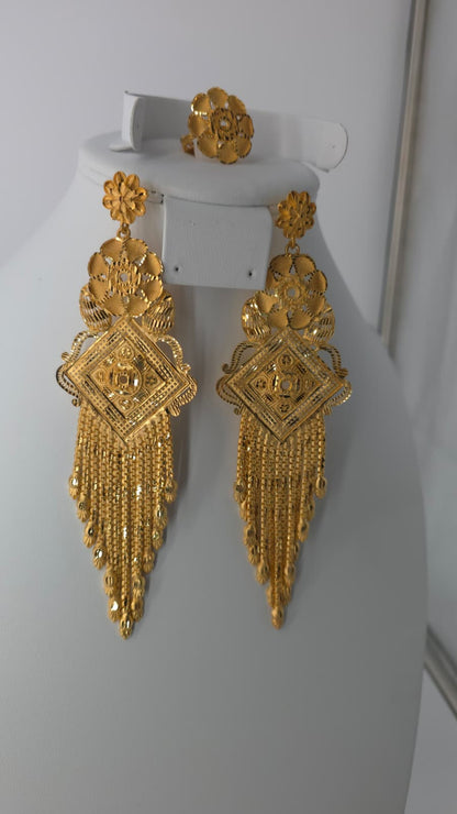 2-Piece Gold-Plated Earrings & Ring Set - E47