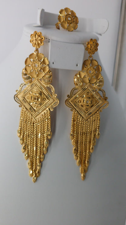 2-Piece Gold-Plated Earrings & Ring Set - E47