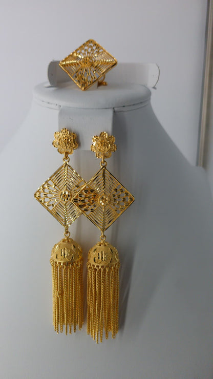 2-Piece Gold-Plated Earrings & Ring Set - E88