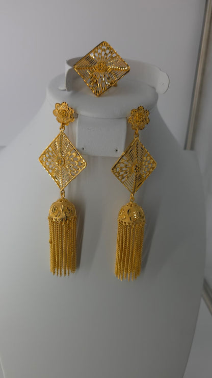 2-Piece Gold-Plated Earrings & Ring Set - E88