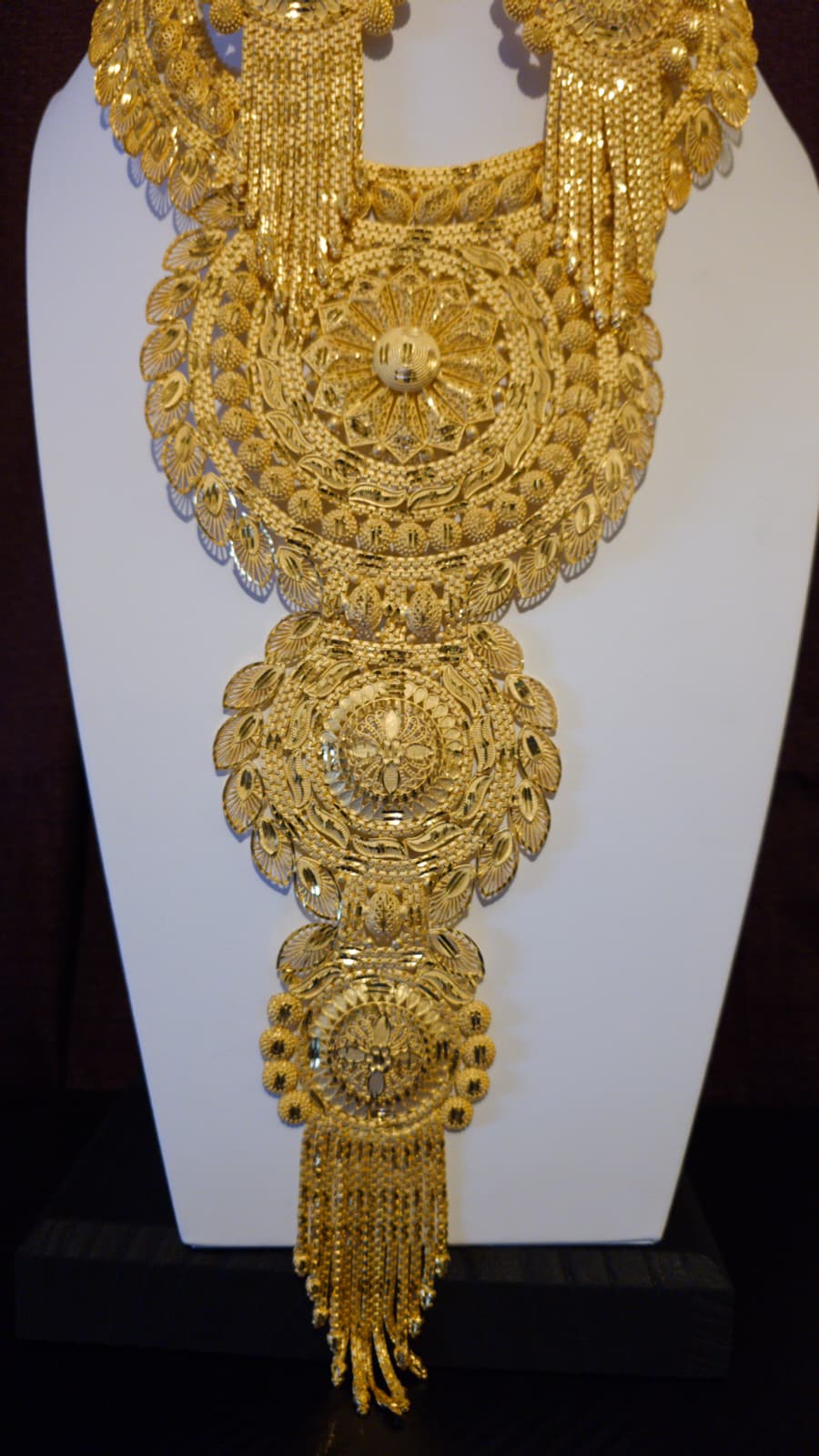 Gold Plated Matinee Set - 3 Pieces (Necklace, Earrings & Ring) HOE-MT-3-51- H102