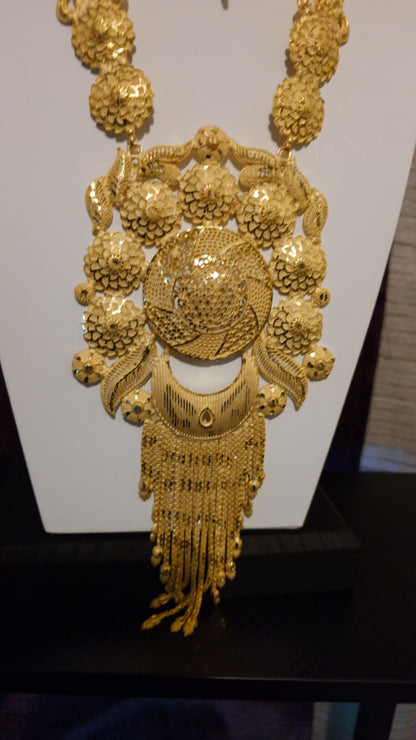 Gold Plated Matinee Set - 3 Pieces (Necklace, Earrings & Ring) HOE-MT-3-51- H108