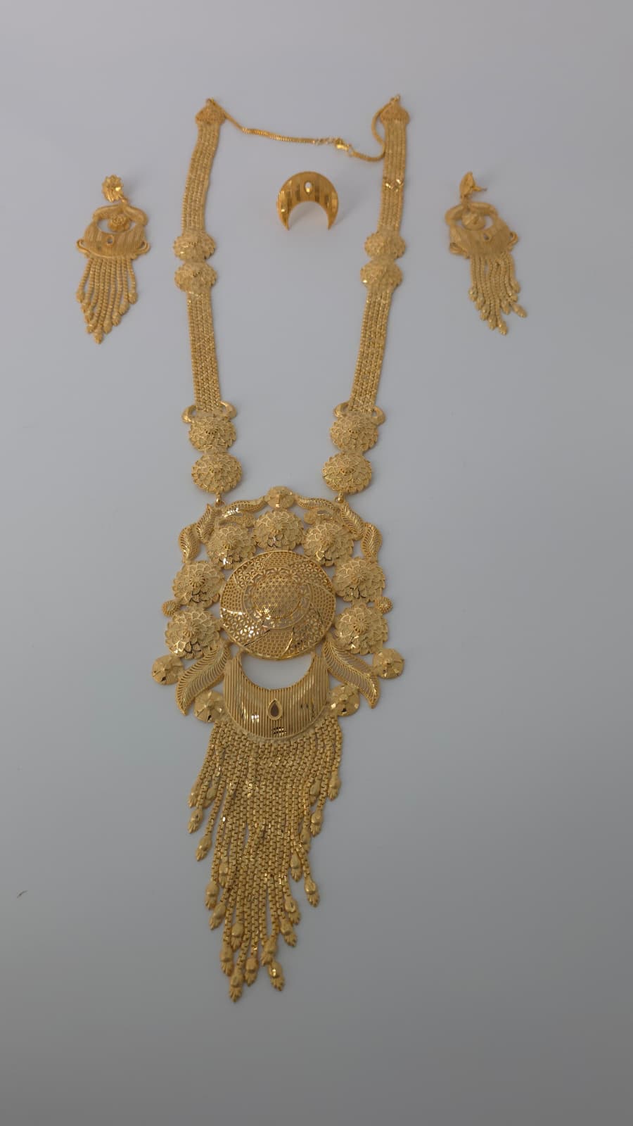 Gold Plated Matinee Set - 3 Pieces (Necklace, Earrings & Ring) HOE-MT-3-51- H108