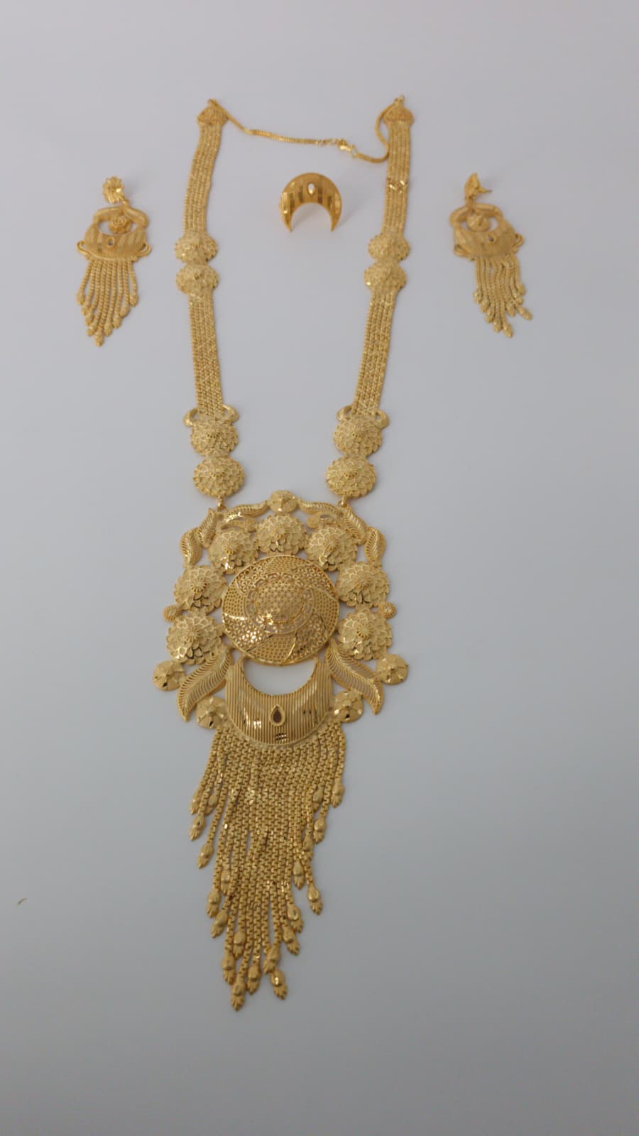 Gold Plated Matinee Set - 3 Pieces (Necklace, Earrings & Ring) HOE-MT-3-51- H108