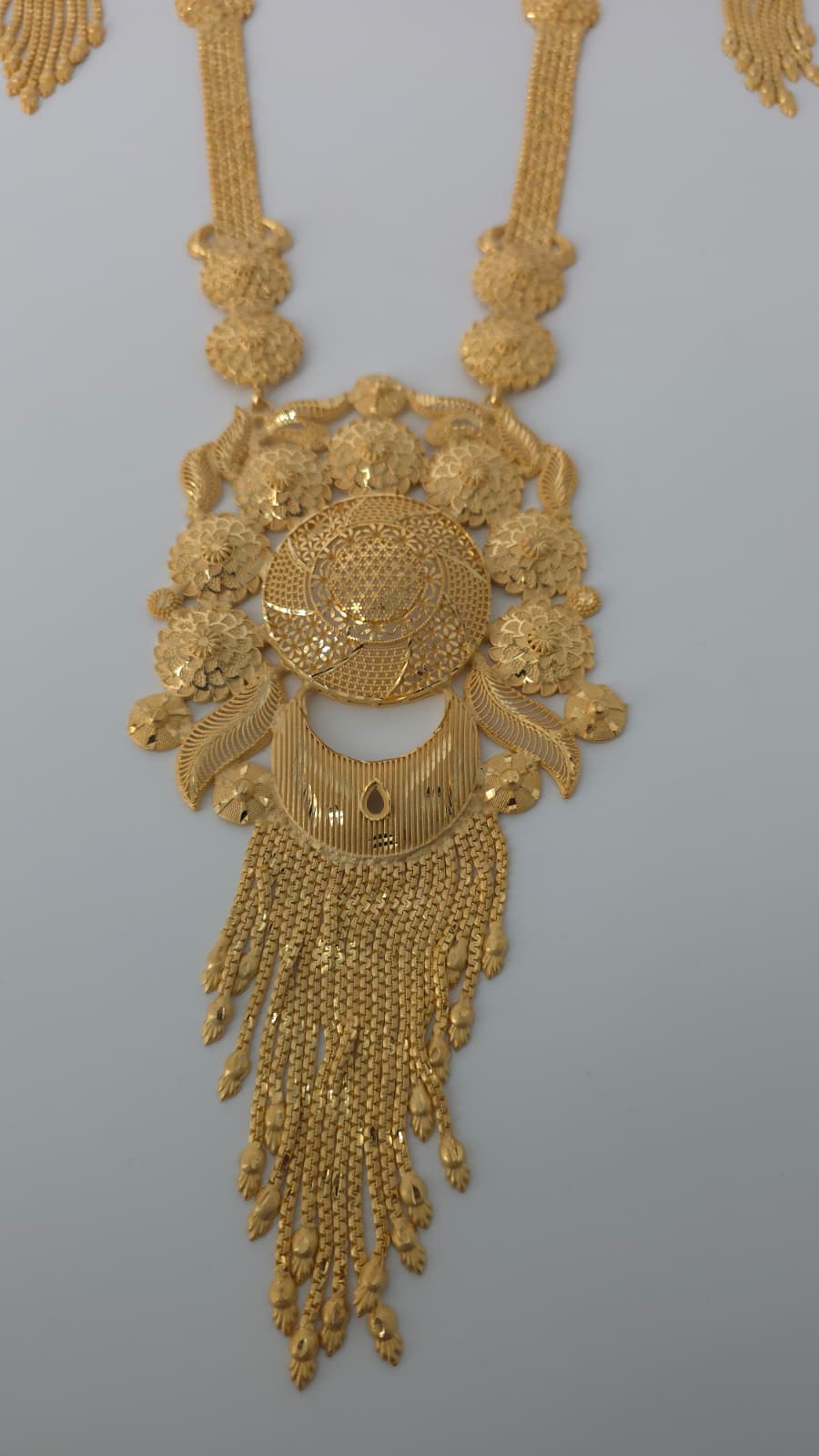 Gold Plated Matinee Set - 3 Pieces (Necklace, Earrings & Ring) HOE-MT-3-51- H108