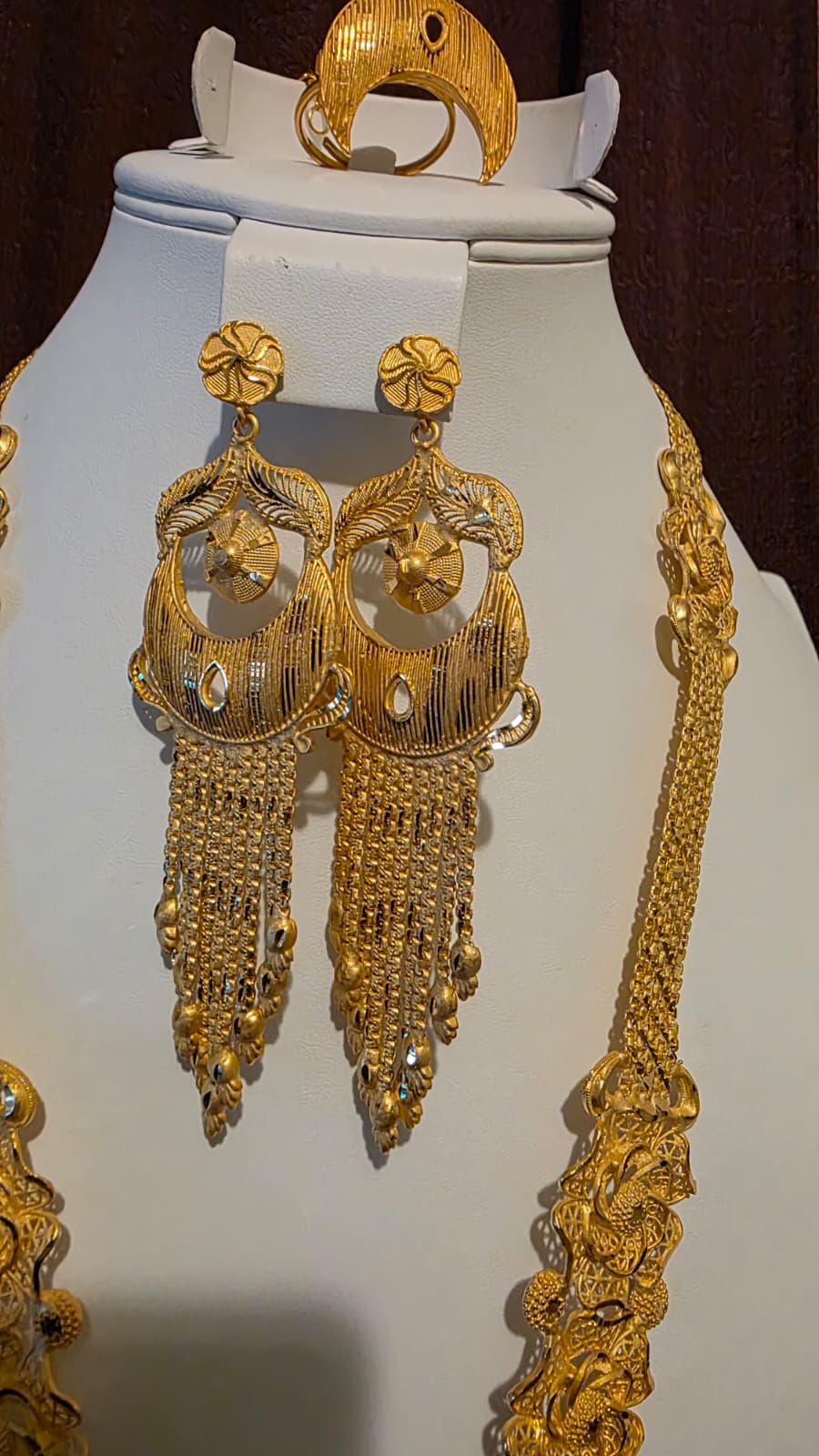 Gold Plated Matinee Set - 3 Pieces (Necklace, Earrings & Ring) HOE-MT-3-51- H114