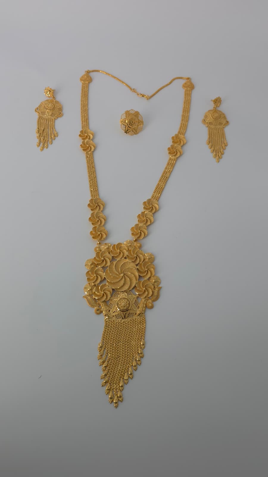 Gold Plated Matinee Set - 3 Pieces (Necklace, Earrings & Ring) HOE-MT-3-51- H119