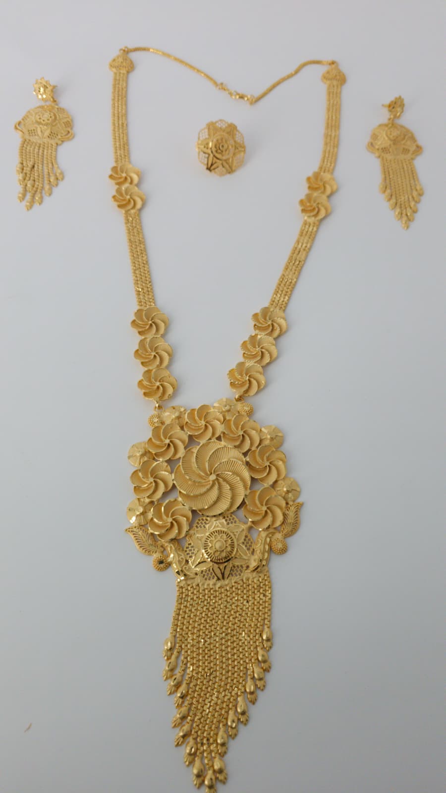 Gold Plated Matinee Set - 3 Pieces (Necklace, Earrings & Ring) HOE-MT-3-51- H119