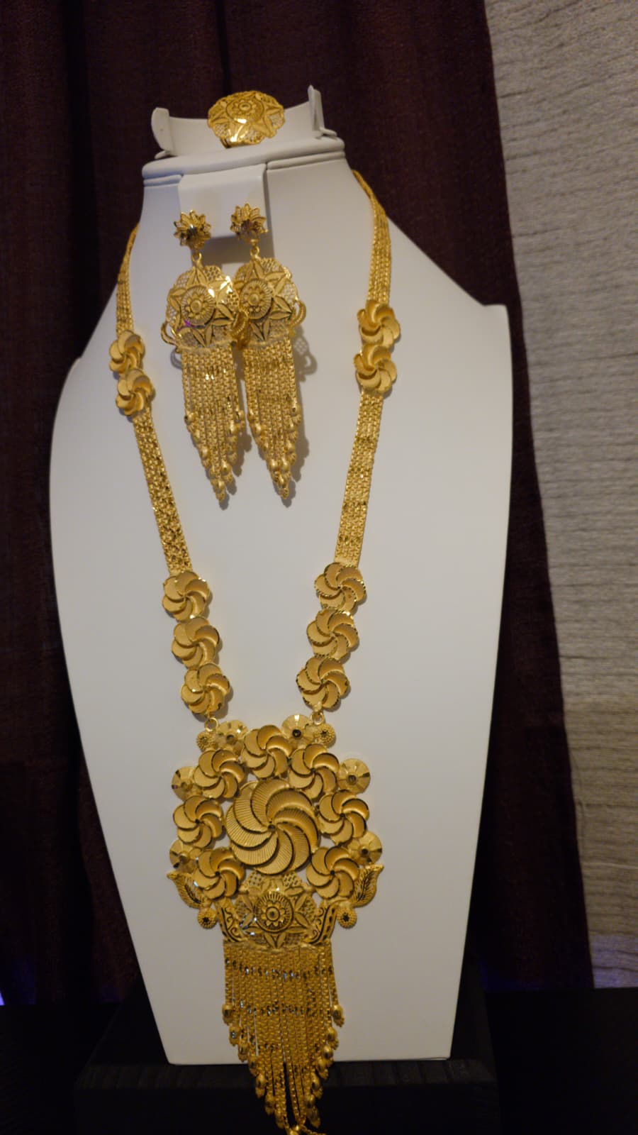 Gold Plated Matinee Set - 3 Pieces (Necklace, Earrings & Ring) HOE-MT-3-51- H119