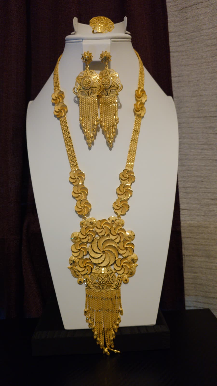 Gold Plated Matinee Set - 3 Pieces (Necklace, Earrings & Ring) HOE-MT-3-51- H119