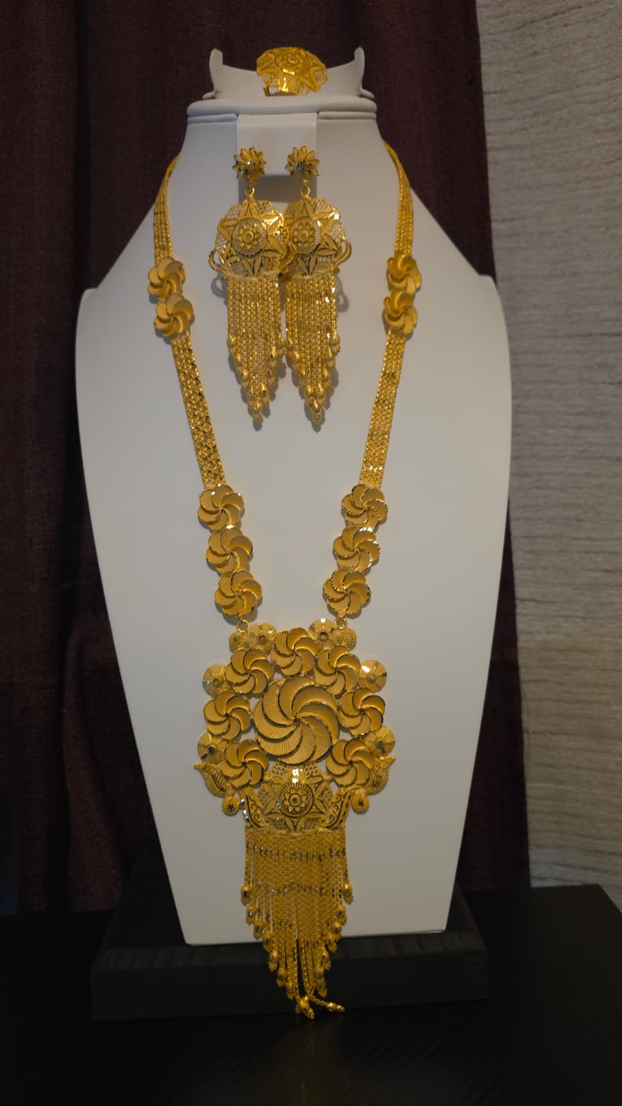 Gold Plated Matinee Set - 3 Pieces (Necklace, Earrings & Ring) HOE-MT-3-51- H119