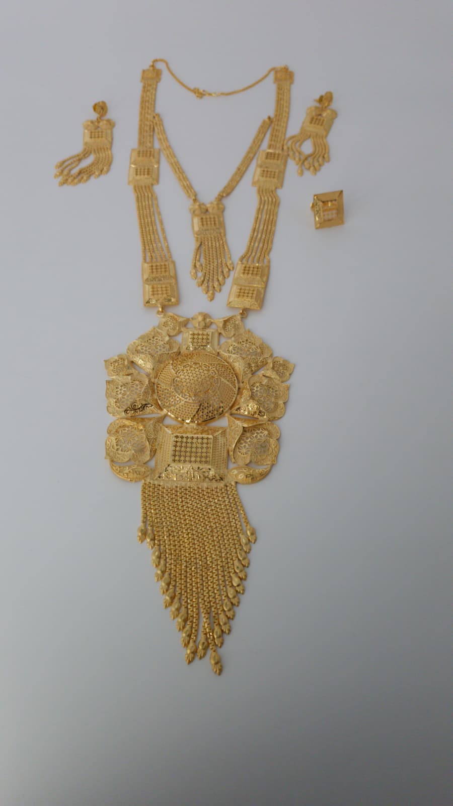 Gold Plated Matinee Set - 3 Pieces (Necklace, Earrings & Ring) HOE-MT-3-51- H68