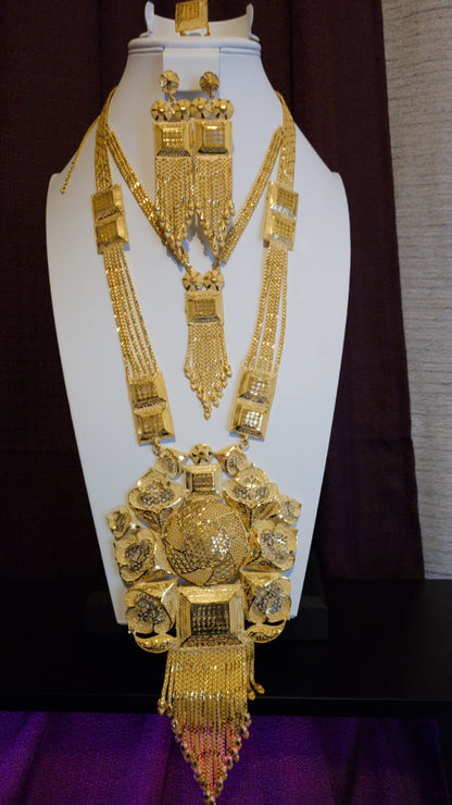 Gold Plated Matinee Set - 3 Pieces (Necklace, Earrings & Ring) HOE-MT-3-51- H68