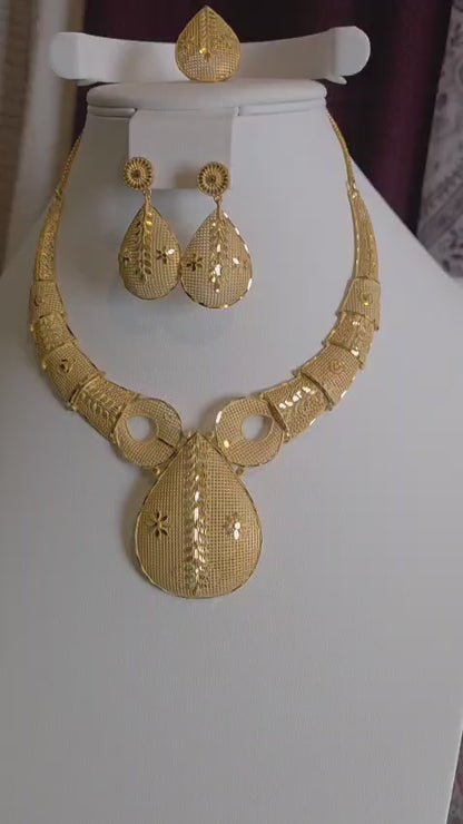 Gold Plated 3 PCS CHOKER SET-N569